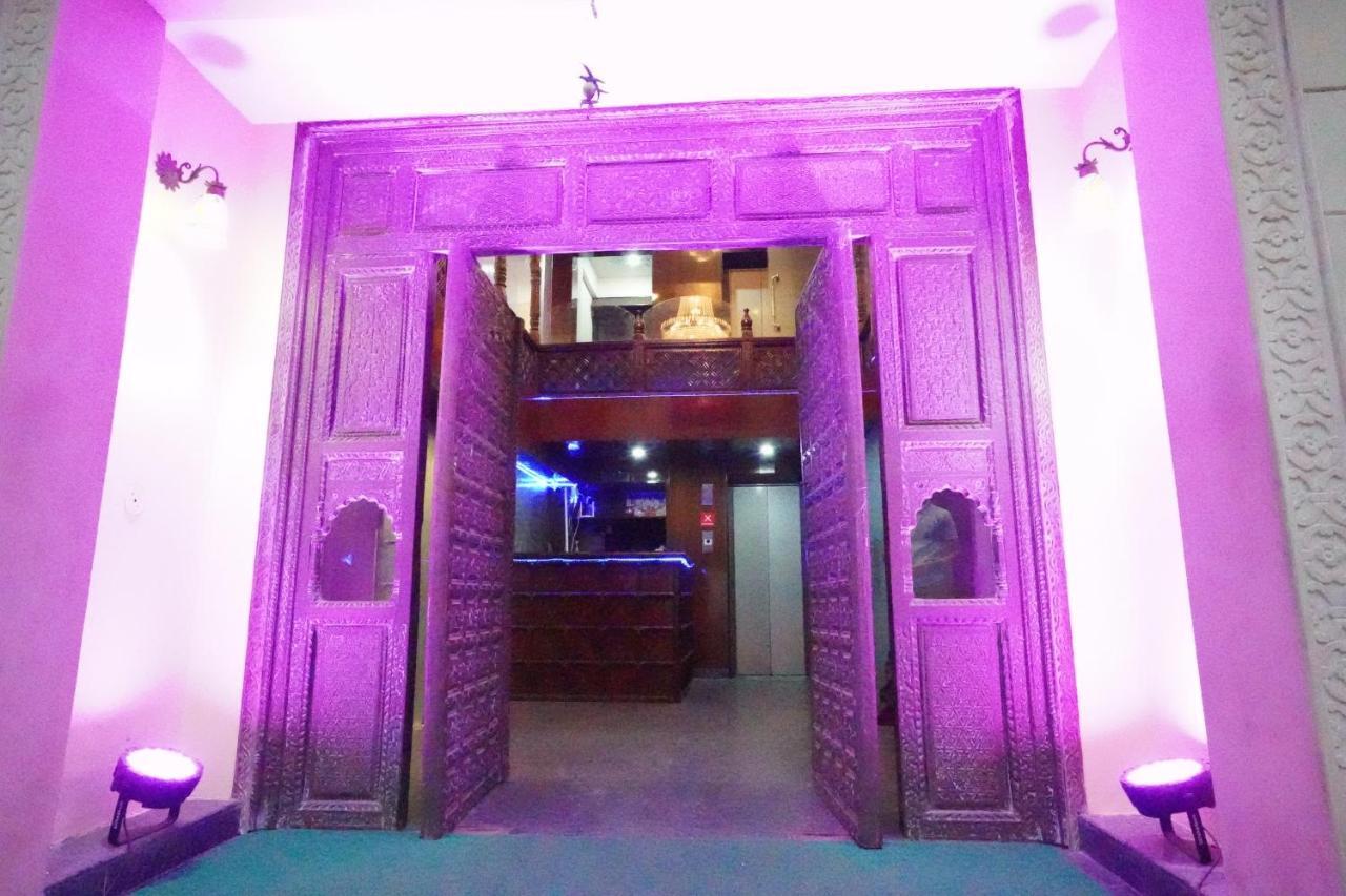 Hotel Jal Mahal Haveli ジャイプール エクステリア 写真