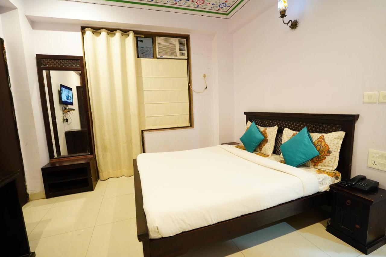 Hotel Jal Mahal Haveli ジャイプール エクステリア 写真